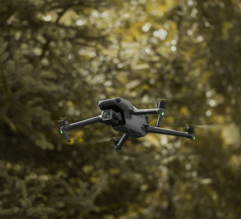 Dron DJI Mavic 3 Classic (RC)