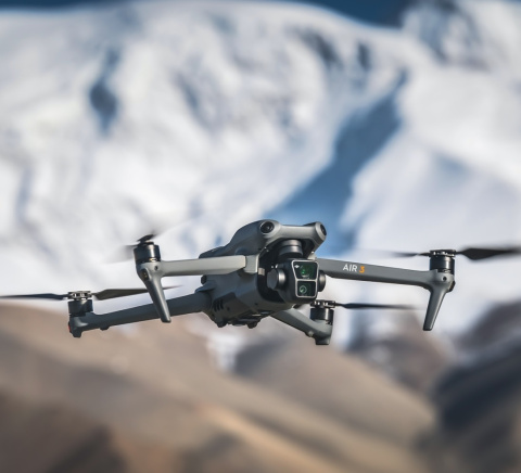 Dron DJI Air 3 RC-N2