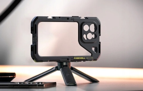 FREEWELL iPhone 15 Pro Max Genius Rig - klatka operatorska do iPhone 15 Pro Max z mocowaniem na filtry