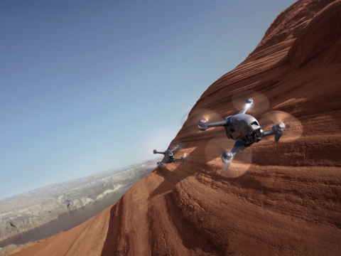 Dron DJI FPV Combo + Fly More Kit + Motion Controller + 2-letnie ubezpieczenie