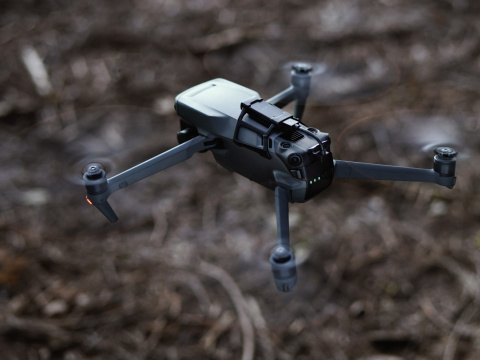 Dron DJI Mavic 3